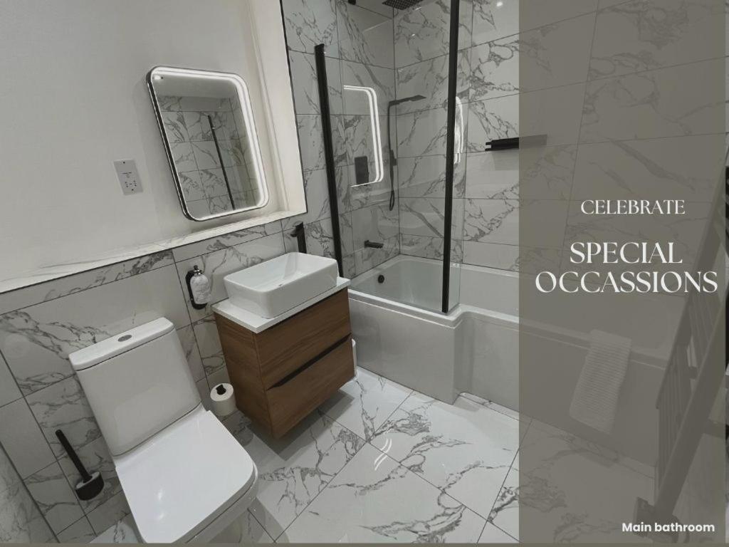 Ultra-Luxury City Centre 2 Bed Apartment, With Free Parking Cardiff Exterior photo